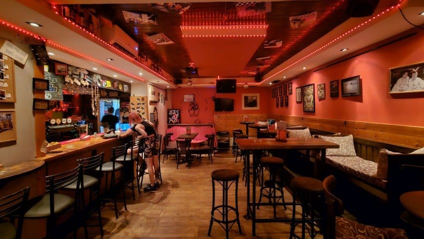 pero bar novi sad rokenrol klubovi