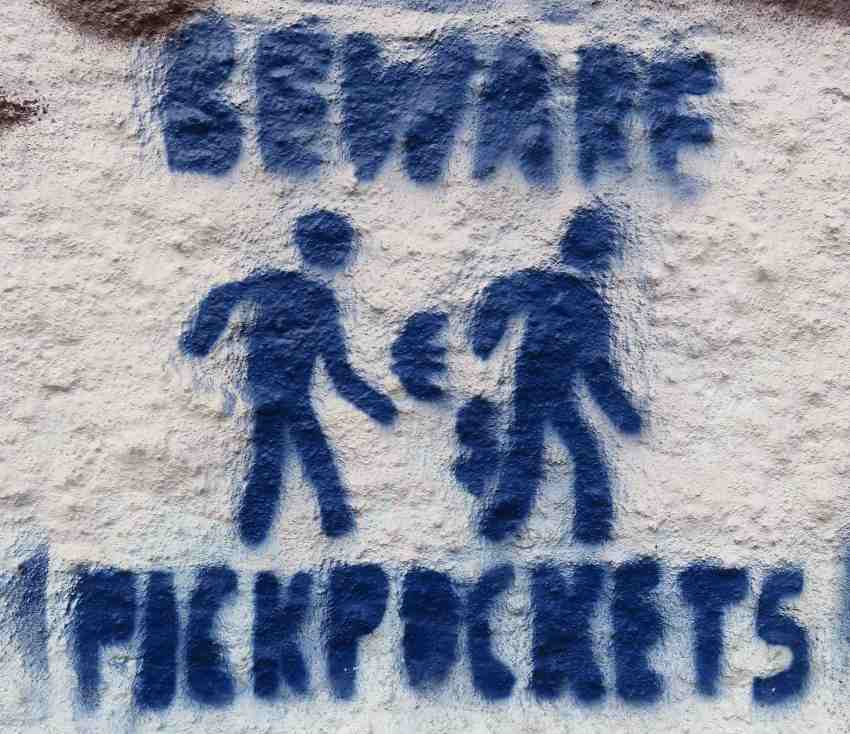 grafit upozorenje na džeparoše