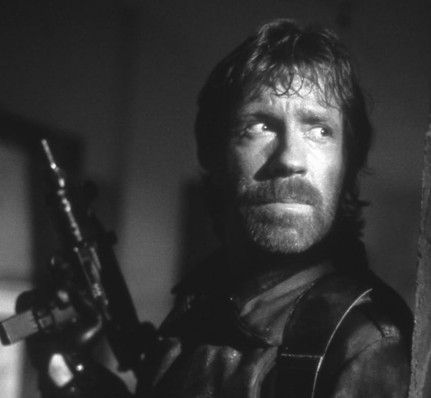 Chuck Norris na snimanju filma Delta Force (1986)