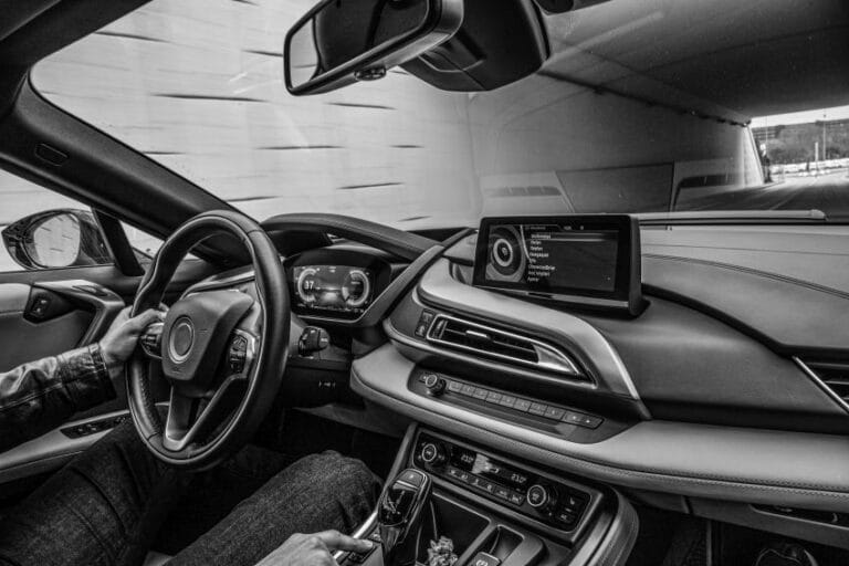 futuristicki enterijer automobila tehnologija voznja koncept vozila wc šolja