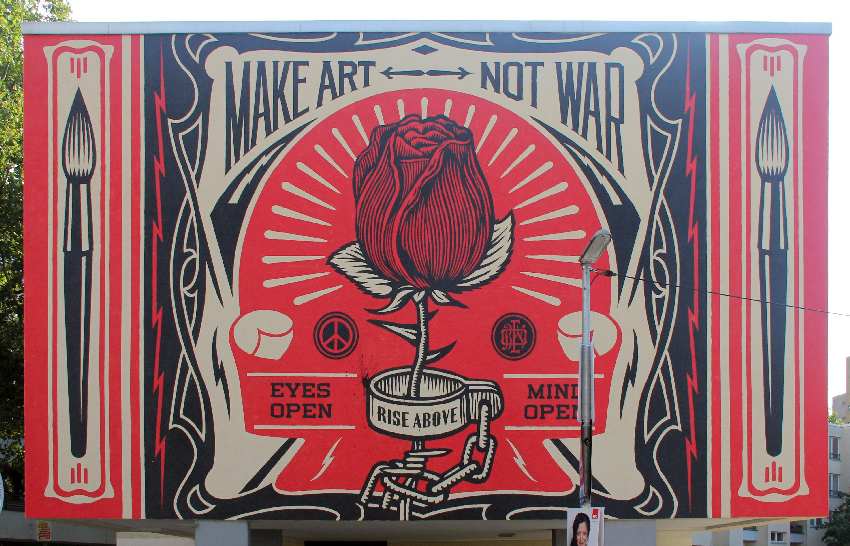 Shepard Fairey Mural u Berlinu