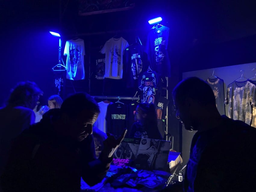 Merch štand na festival Ljubav i Bes u Novom Sadu